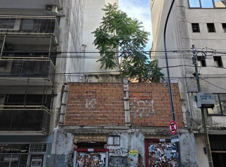 Terreno · 110m²