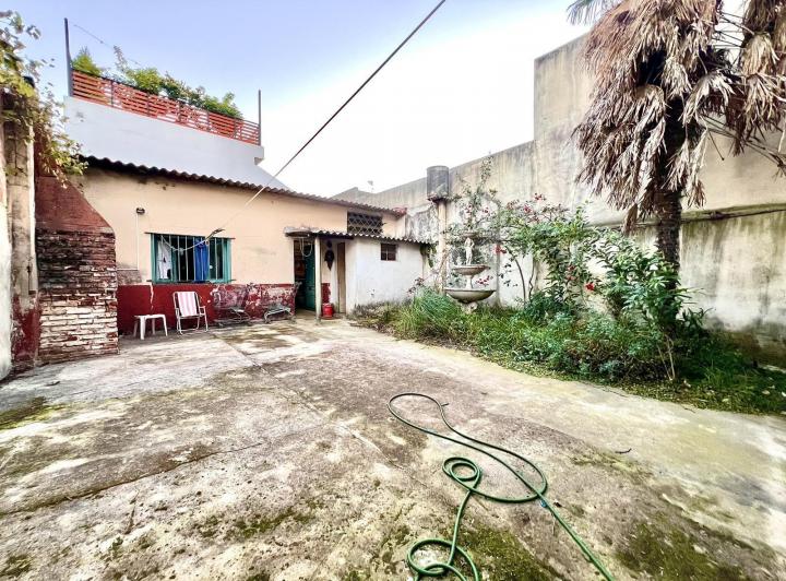 Terreno · 128m²