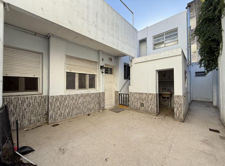 Terreno · 313m² · 6 Ambientes