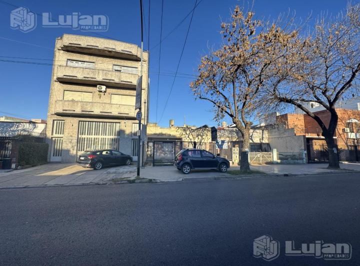 Terreno · 238m²