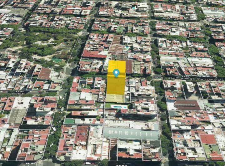 Terreno · 1370m²