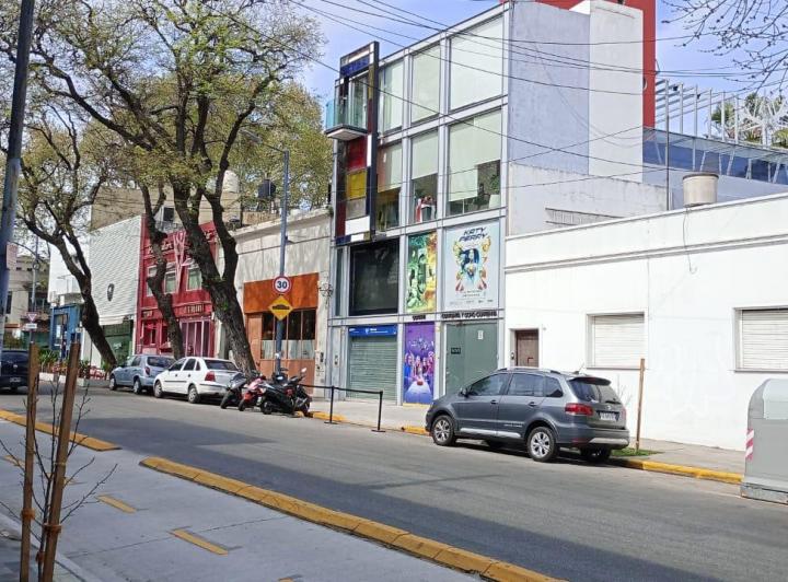 Terreno · 256m²