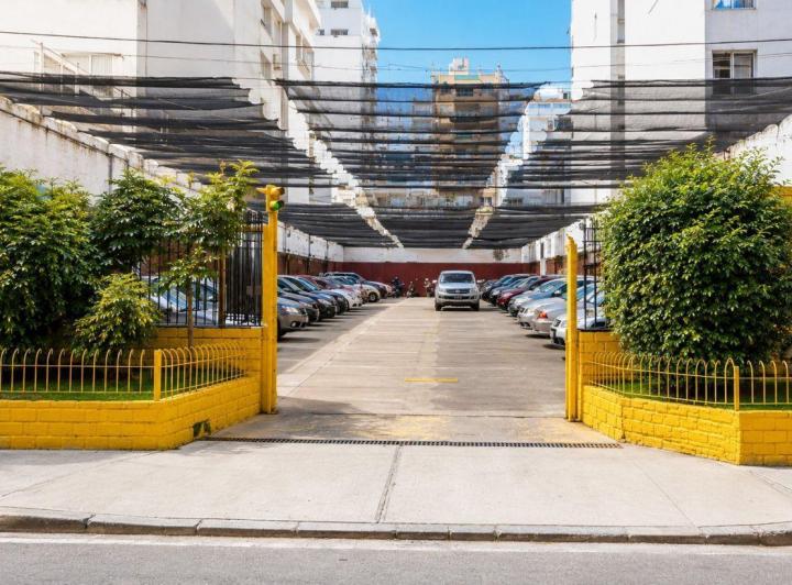 Terreno · 996m²