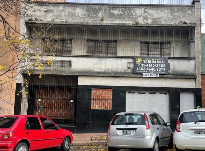 Terreno · 330m²
