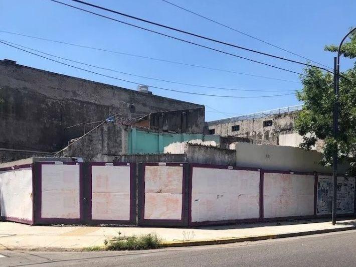 Terreno · 210m²
