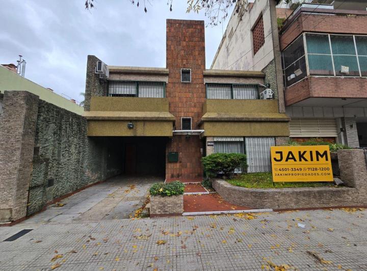 Terreno · 240m²