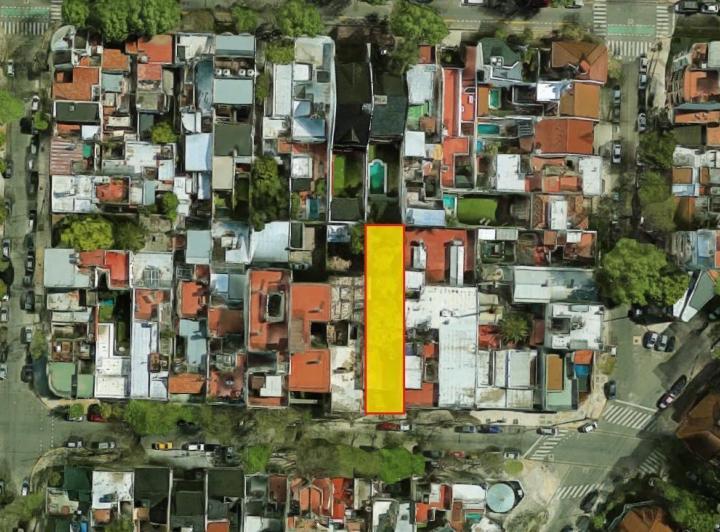 Terreno · 370m²