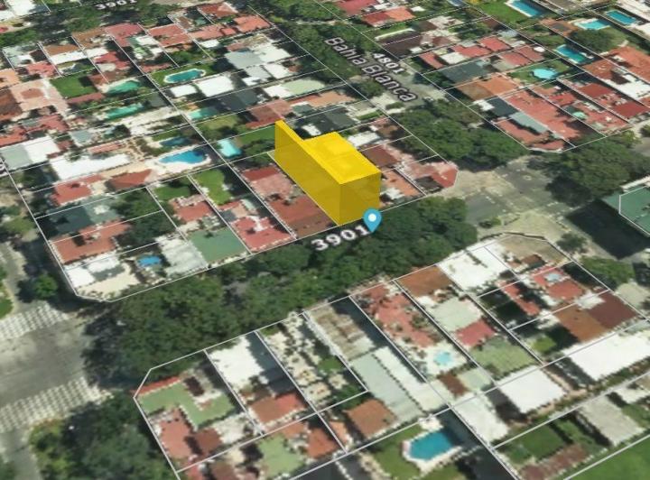 Terreno · 246m²