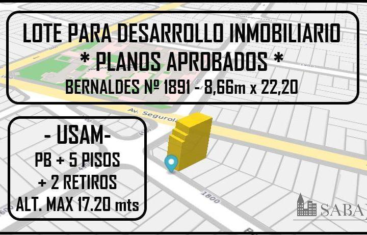 Terreno · 1017m²