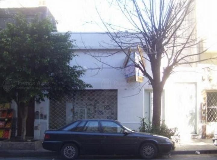 Terreno · 302m²