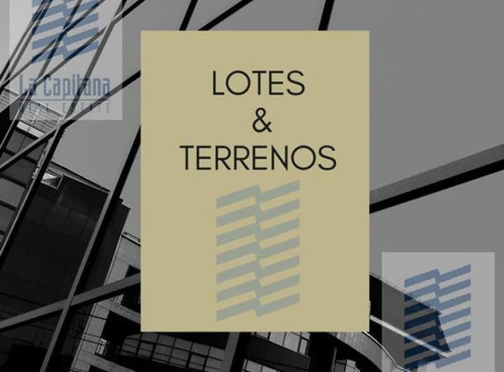 Terreno · 375m²