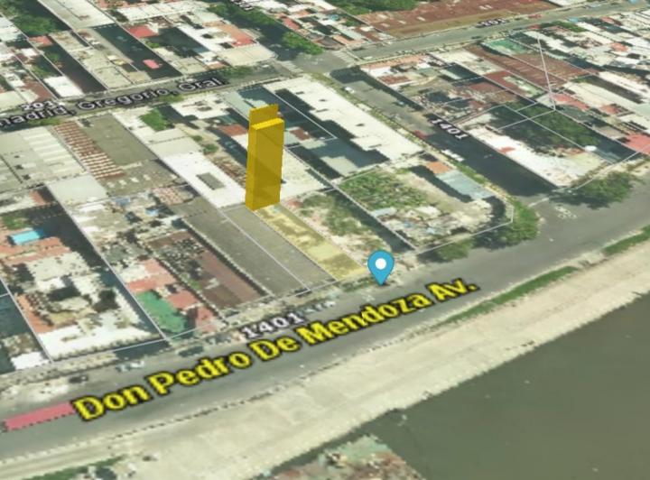 Terreno · 217m²