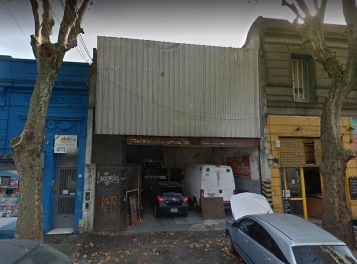 Terreno · 300m²