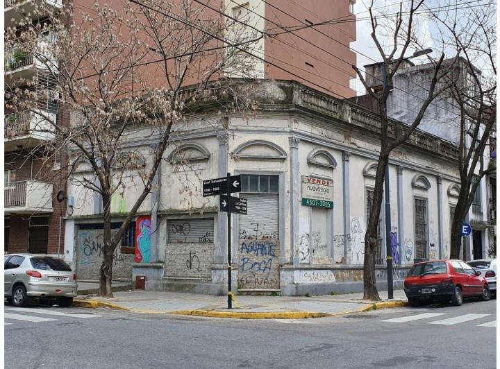 Terreno · 162m²