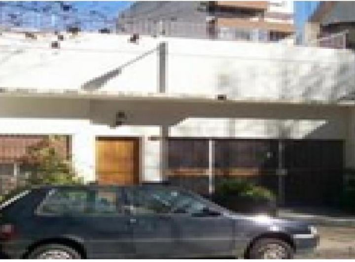 Terreno · 216m²