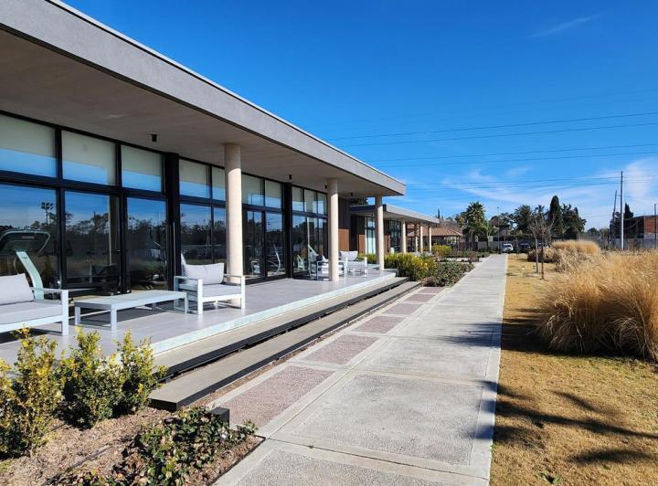 Terreno · 631m² · 96 Dormitorios