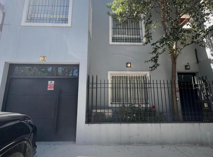 Terreno · 378m² · 4 Ambientes · 1 Cochera