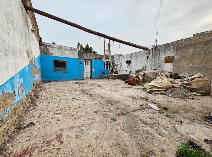 Terreno · 100m² · 6 Dormitorios
