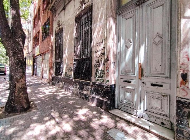 Terreno · 390m² · 9 Ambientes