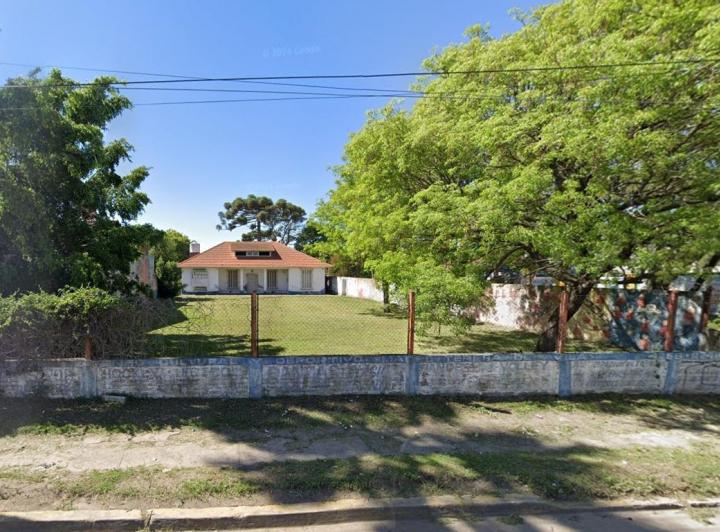 Terreno · 635m² · 5 Ambientes