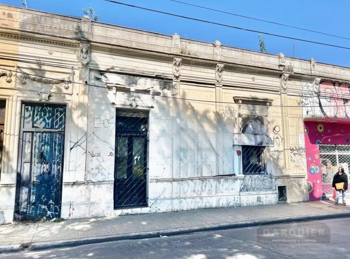Terreno · 181m² · 4 Dormitorios