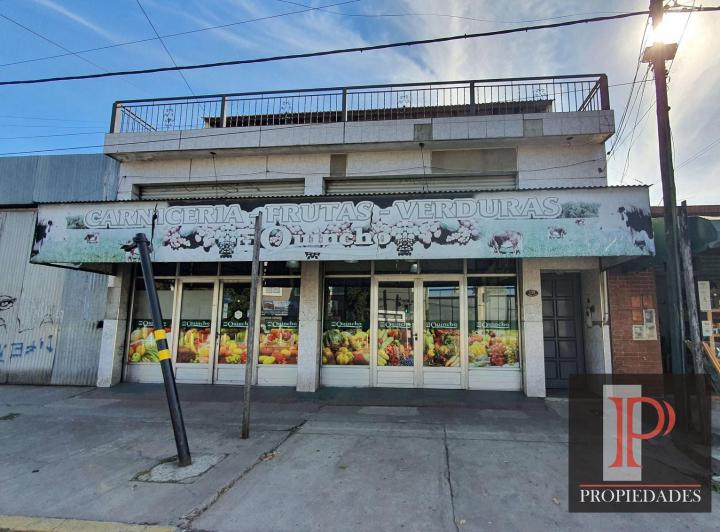 Terreno · 386m² · 4 Dormitorios