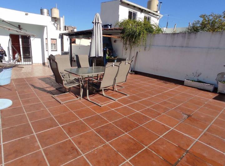 Terreno · 279m² · 5 Ambientes · 1 Cochera