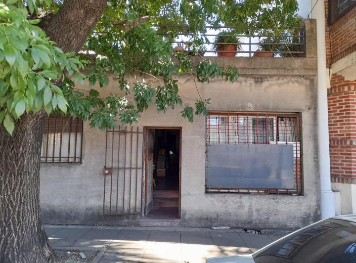 Terreno · 147m² · 5 Ambientes