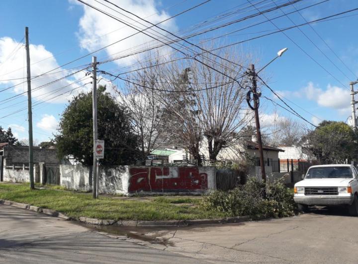 Terreno · 180m² · 5 Ambientes