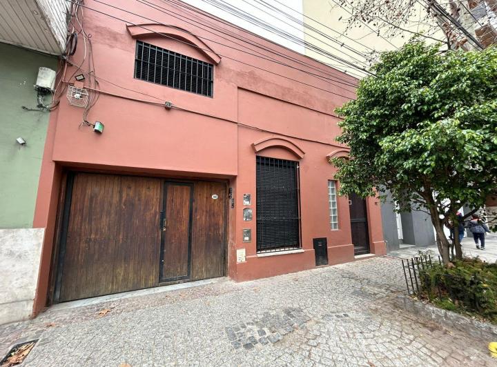 Terreno · 490m² · 7 Ambientes · 15 Cocheras