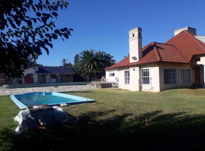 Terreno · 1664m² · 7 Ambientes · 1 Cochera