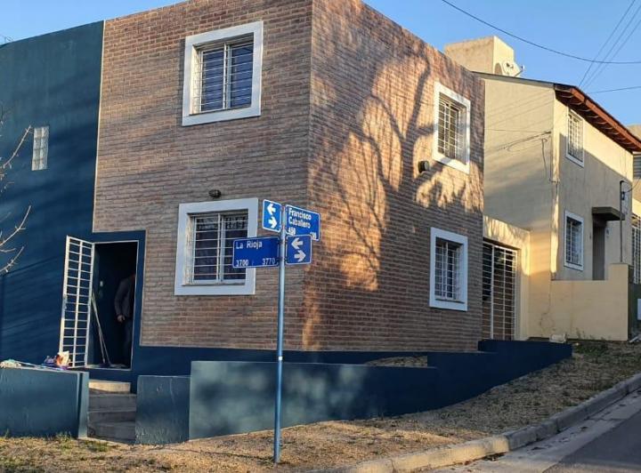 Terreno · 100m² · 3 Ambientes · 1 Cochera