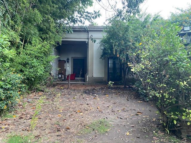 Terreno · 230m² · 4 Dormitorios