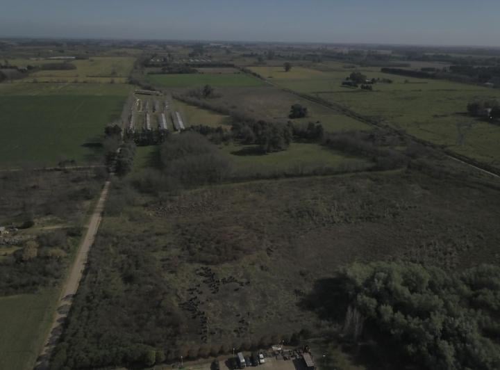 Terreno · 250m² · 8 Ambientes