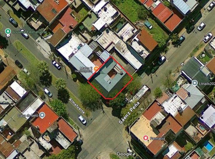 Terreno · 150m² · 4 Ambientes