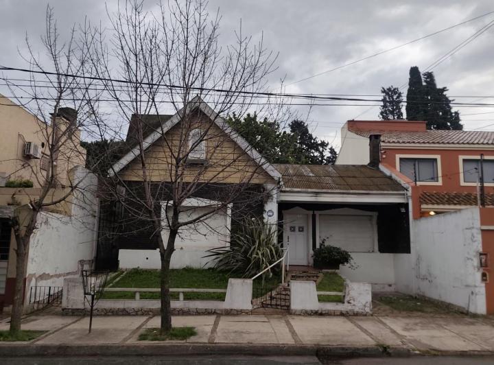 Terreno · 724m² · 7 Ambientes