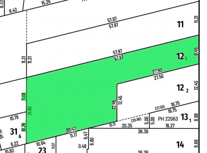 Terreno · 270m² · 5 Ambientes
