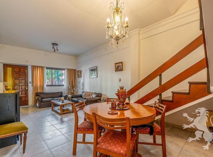 PH · 145m² · 6 Ambientes · 1 Cochera