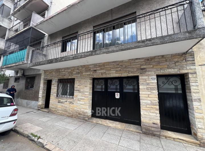 PH · 157m² · 4 Ambientes · 1 Cochera