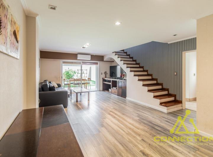 PH · 162m² · 4 Ambientes · 2 Cocheras