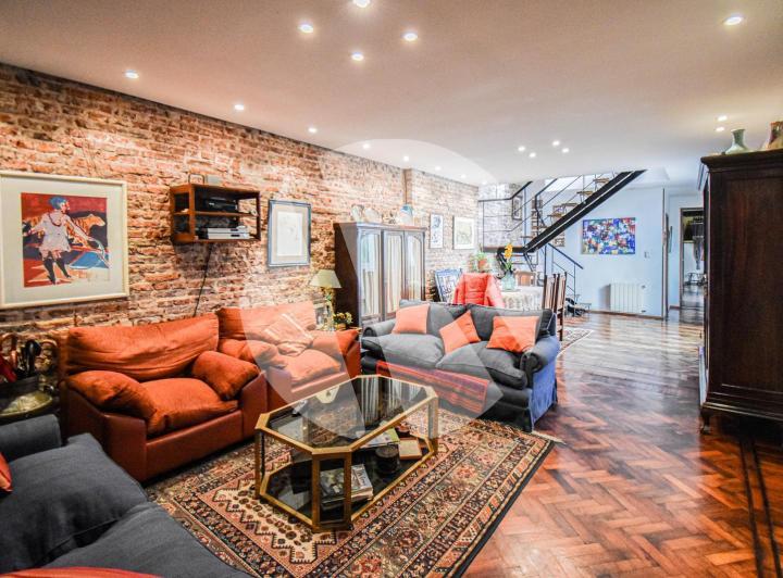 PH · 250m² · 5 Ambientes · 1 Cochera