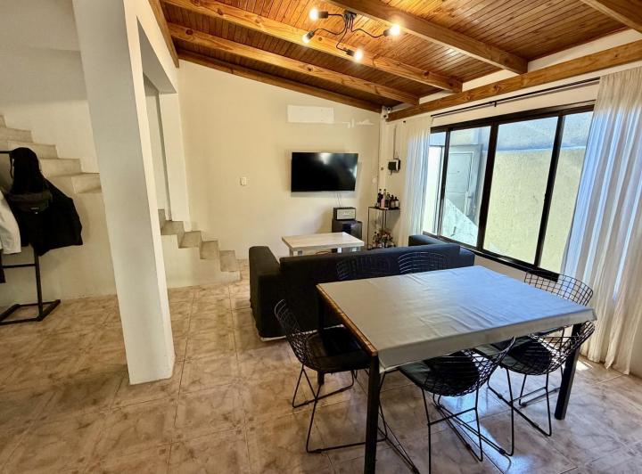 PH · 117m² · 6 Ambientes · 1 Cochera