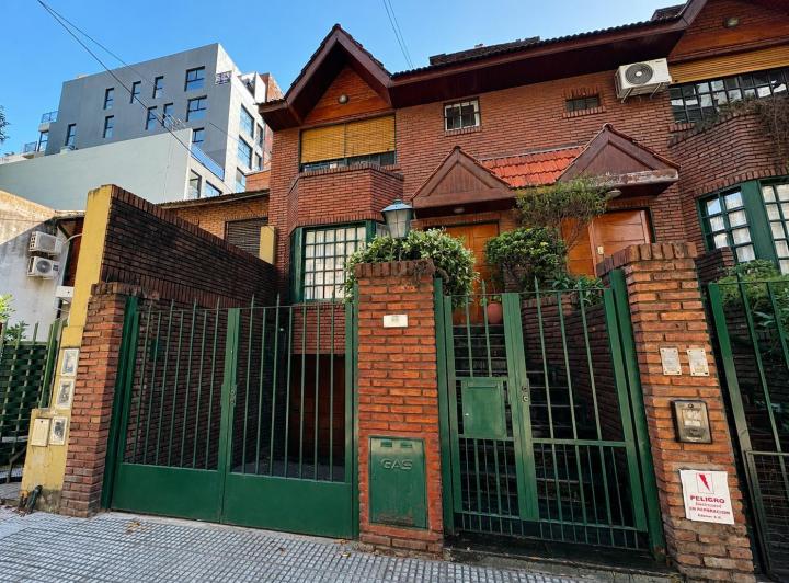 PH · 200m² · 5 Ambientes · 2 Cocheras