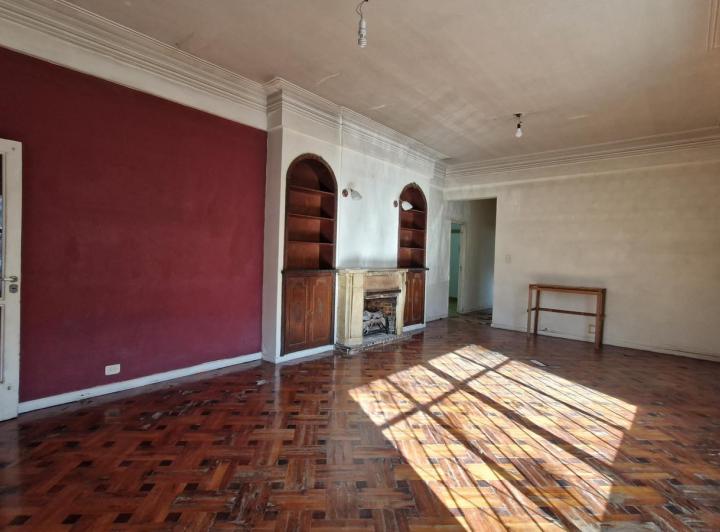 PH · 172m² · 7 Ambientes · 1 Cochera