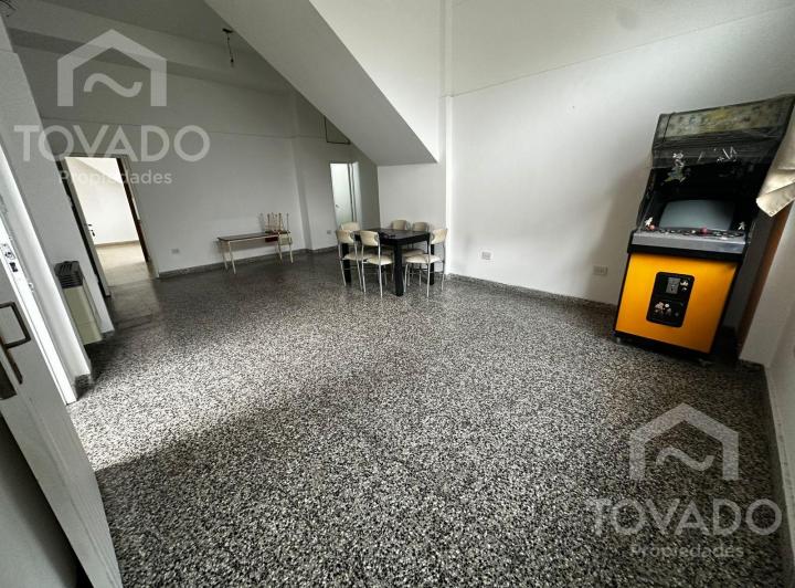 PH · 105m² · 4 Ambientes · 1 Cochera