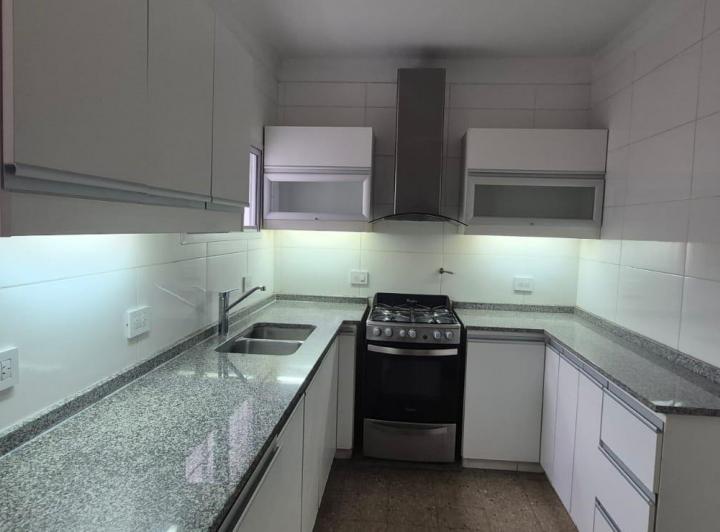 PH · 105m² · 5 Ambientes · 1 Cochera