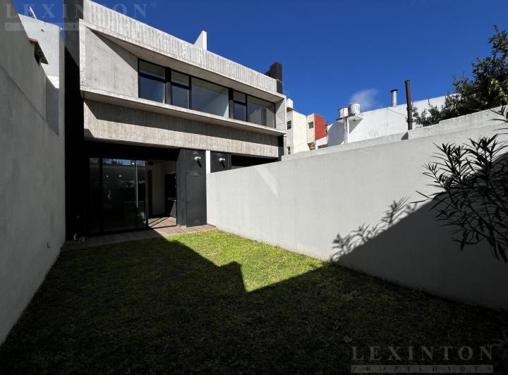PH · 155m² · 5 Ambientes · 1 Cochera