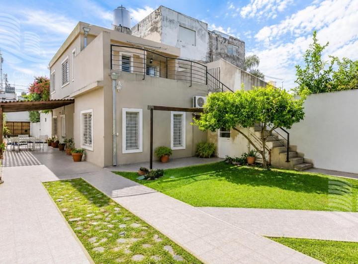 PH · 139m² · 4 Ambientes · 2 Cocheras