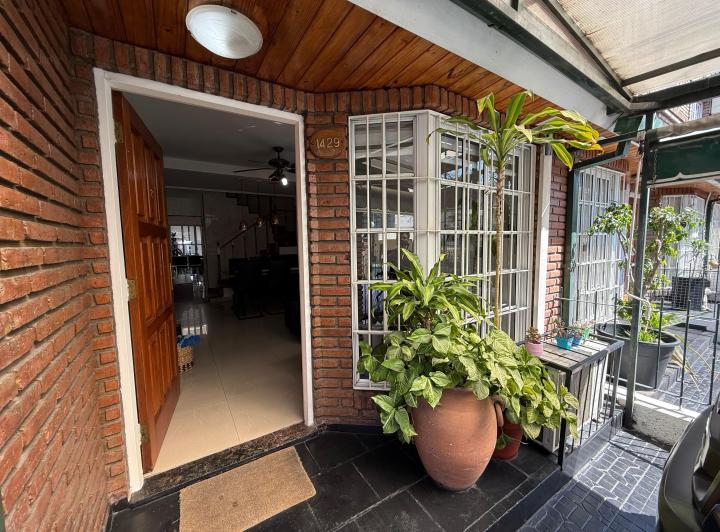 PH · 82m² · 4 Ambientes · 1 Cochera