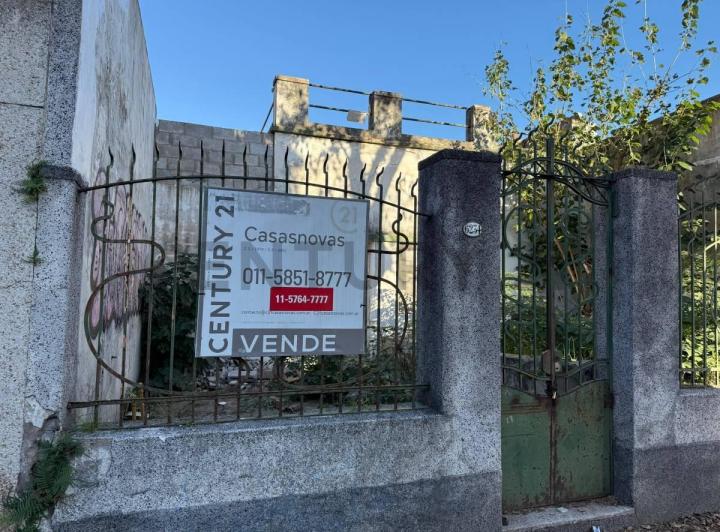 Terreno · 325m²